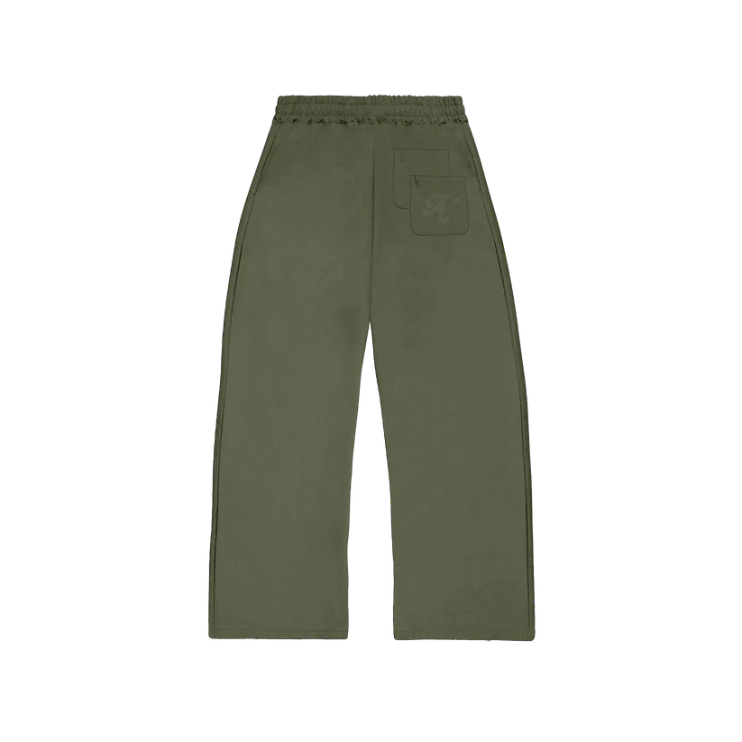 V2 Sweats In Matcha V2 Sweats In Matcha